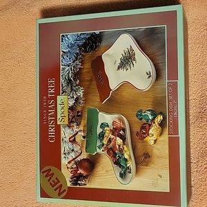 Spode Christmas tree stocking dish. Set of 2